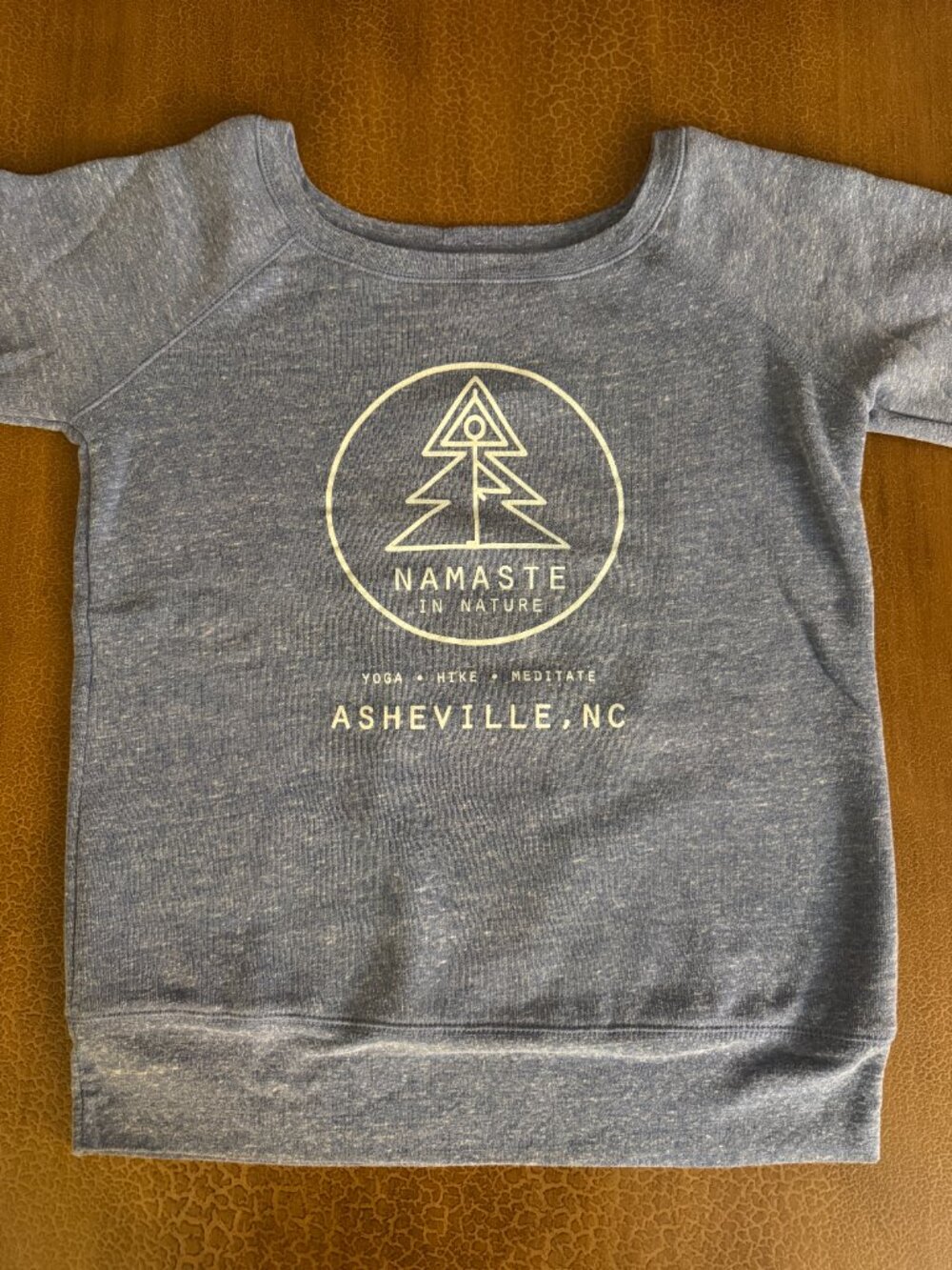 Namaste in Nature - Yoga Hike Meditate Asheville NC - Sweatshirt Size Large - Picture 2 of 3